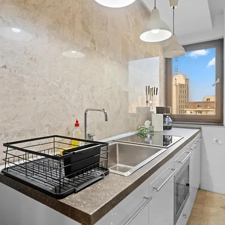 Ultra - Victory Avenue