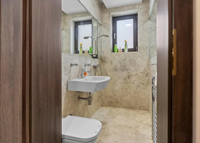 Ultra - Victory Avenue * Bukurešť