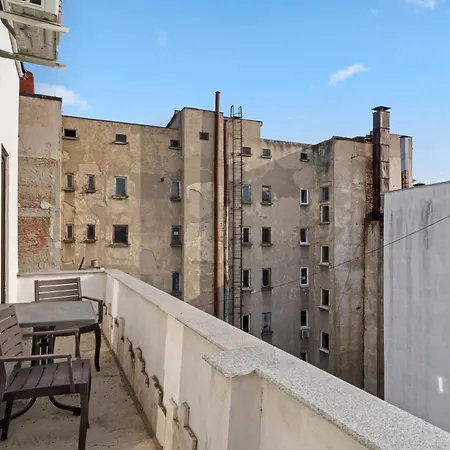 Ultra - Victory Avenue * Bukarest